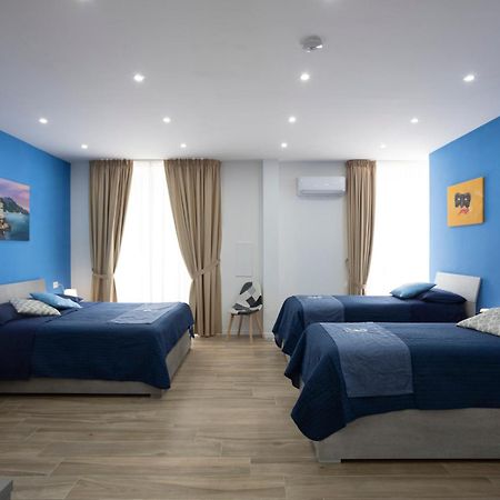 Giuly Suites & Rooms 나폴리 외부 사진