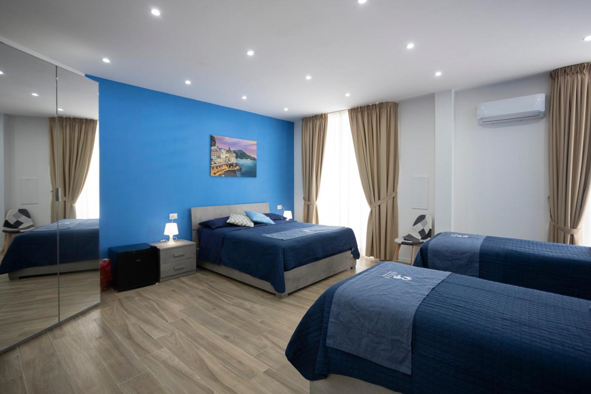 Giuly Suites & Rooms 나폴리 외부 사진