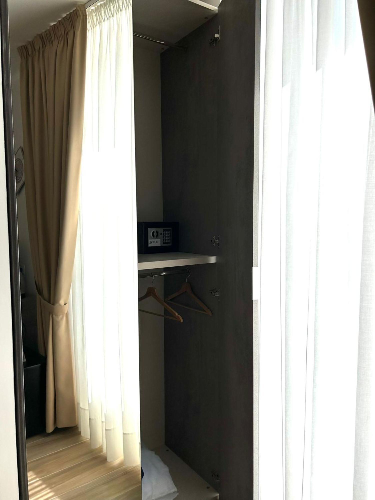 Giuly Suites & Rooms 나폴리 외부 사진