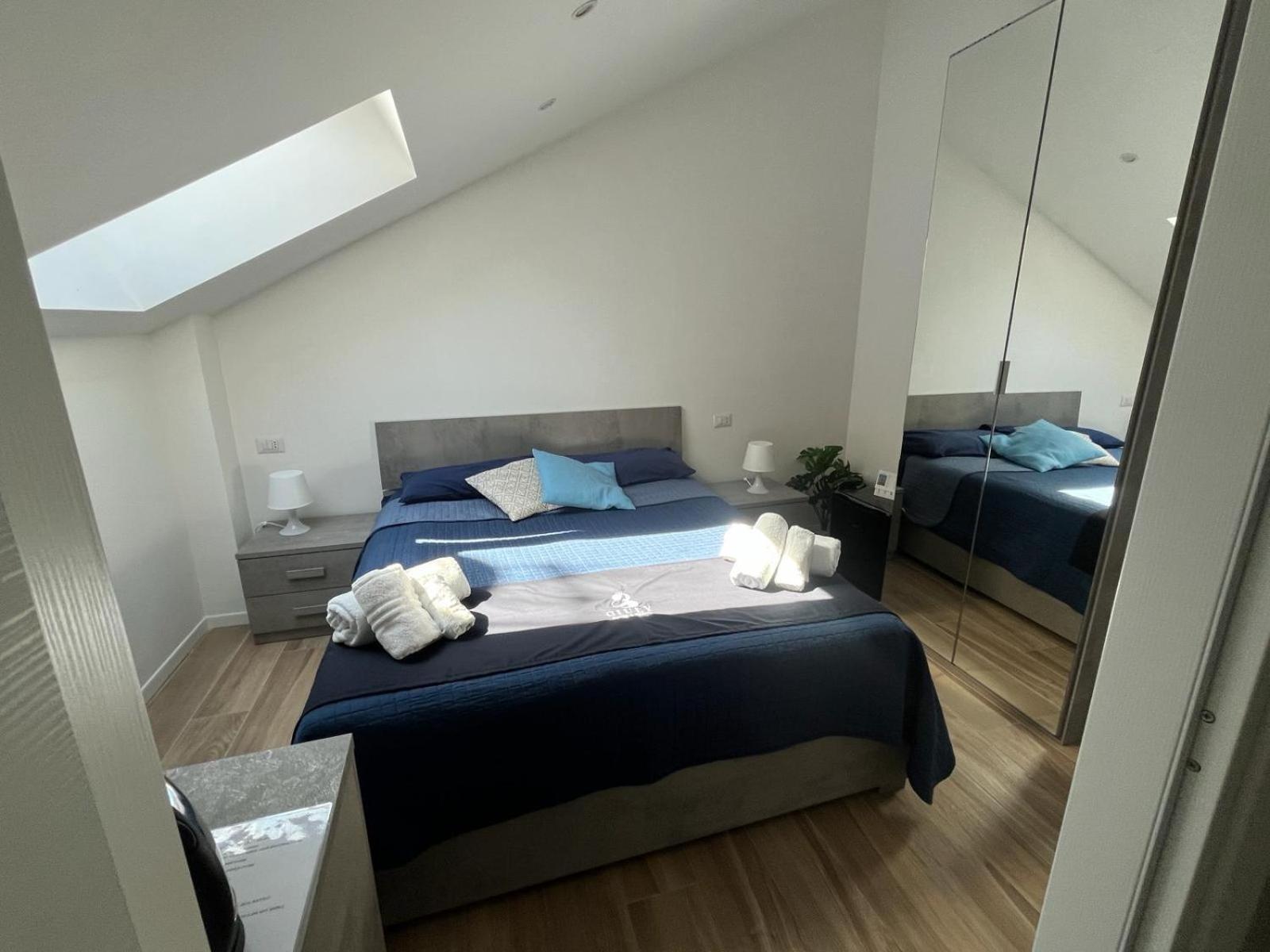 Giuly Suites & Rooms 나폴리 외부 사진